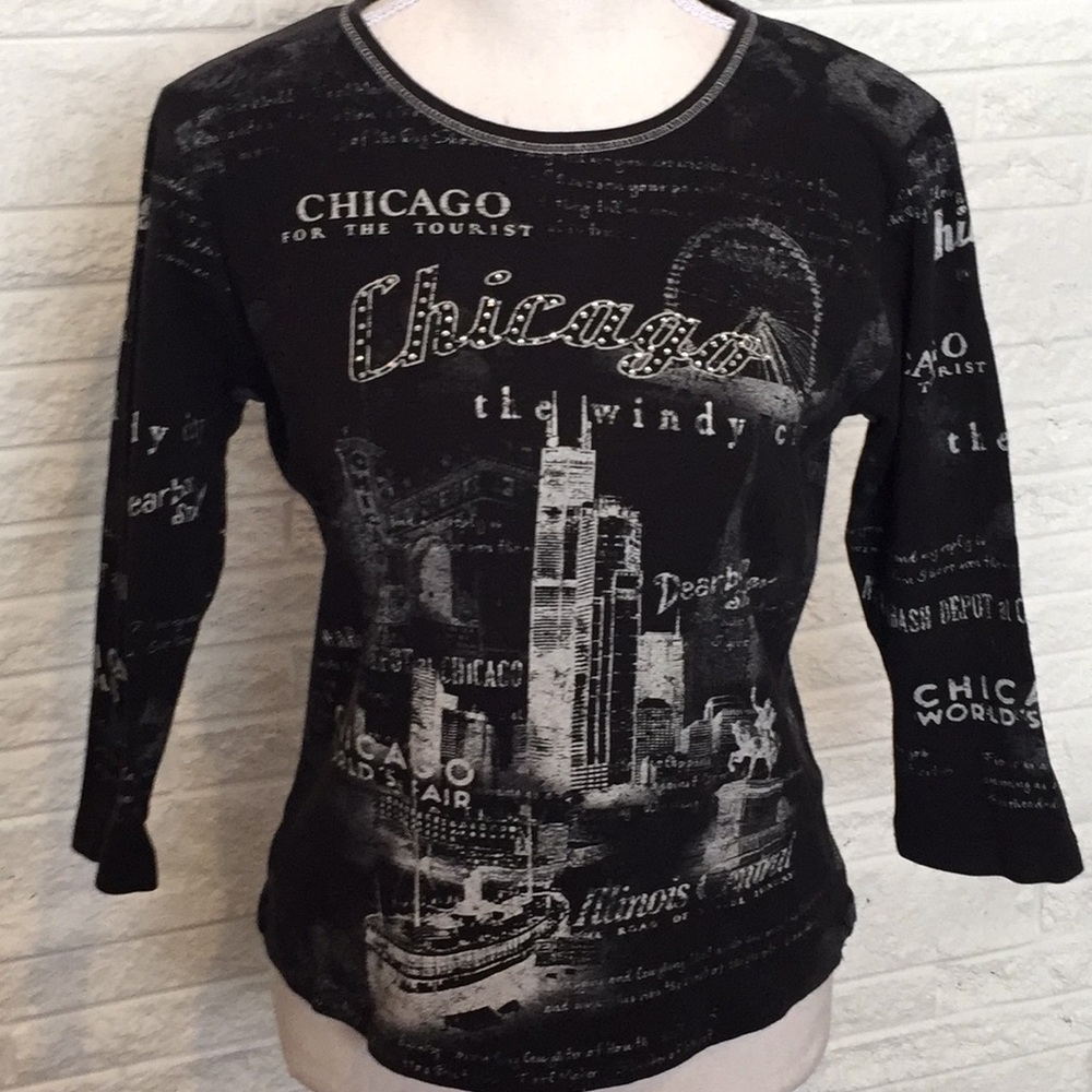 Christopher & Banks Chicago top